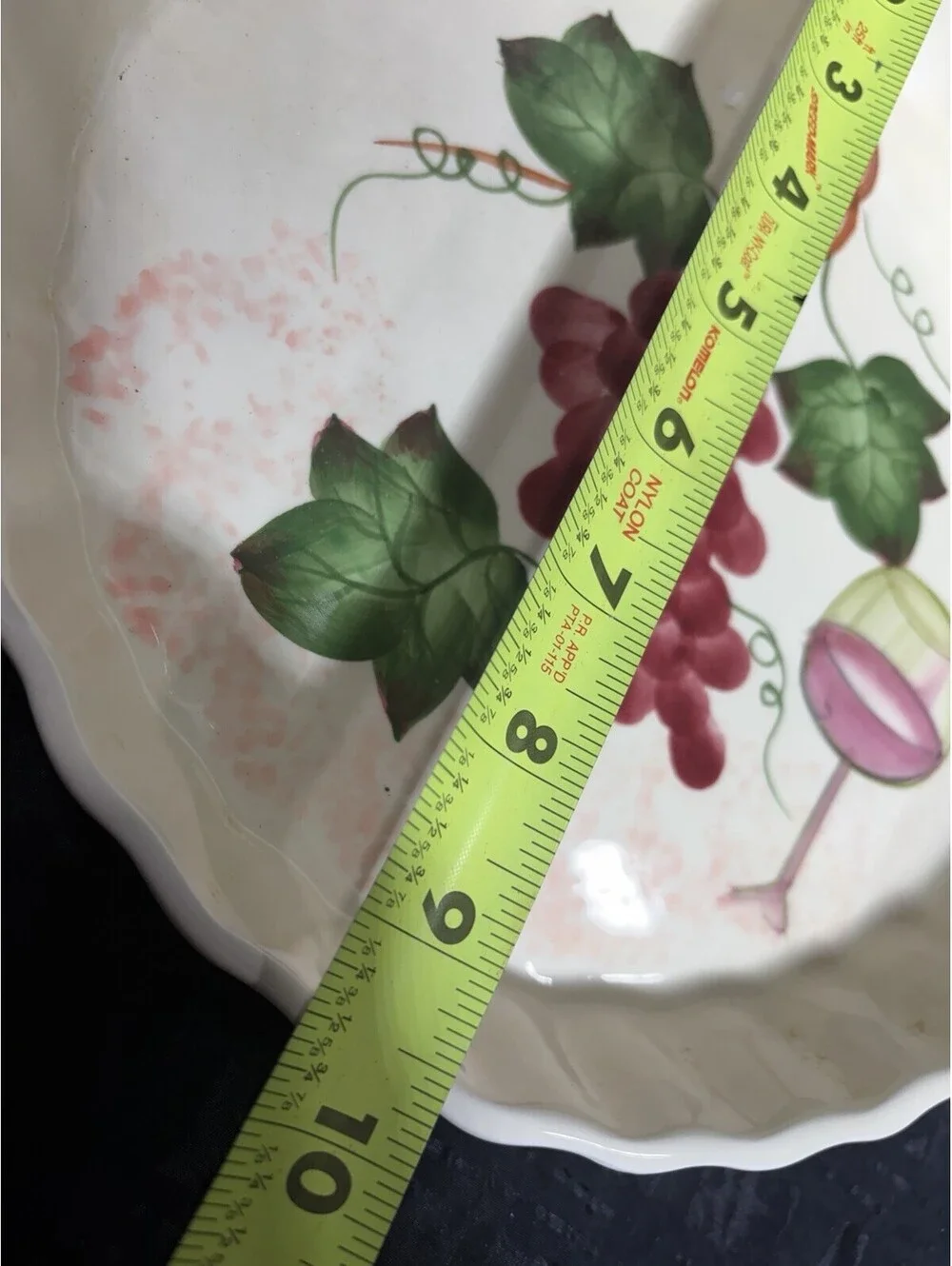 2 Quiche Baking Serving Dish Pan Ceramic 9.5” Diameter-Grapes & Wine Glass